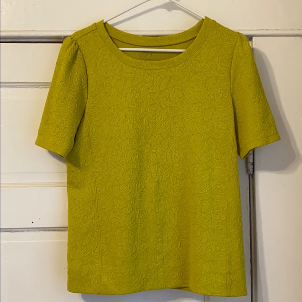 EUC Women’s LOFT Blouse Size Medium